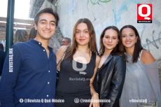 Jorge Marumoto, Ana Paula Aguirre, Melissa López y Daniela Villanueva