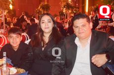 Iker Rodríguez,  Victoria Tavera y César Medina