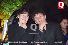 Con buena actitud