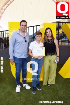 Juan Pablo Cuadra, Alec Cuadra Abad y Mónica Abad