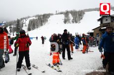 Vail es conocido por sus relevantes montañas llenas de nieve en donde está permitido esquiar