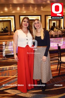 Cristina Mendoza y Brenda Villegas