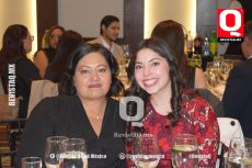 Ángeles Gutiérrez y Mariana González