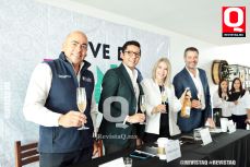 Guillermo García, David Ayala, Ana María Arias y Juan Carlos Muñoz