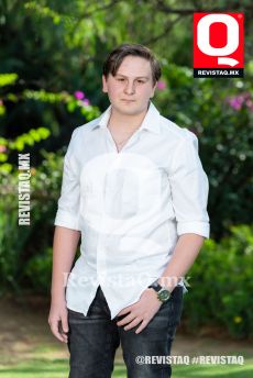 9 Jorge Luis Bernal
