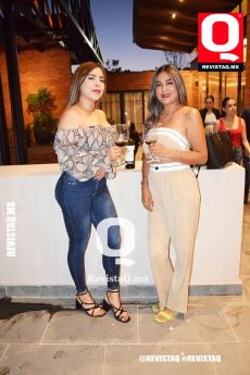 Cynthia Rodríguez y Brianda Buzo
