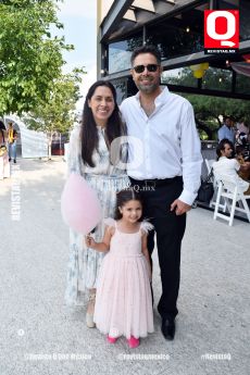 Marcela Viramontes, Emma Zúñiga y José Manuel Zúñiga